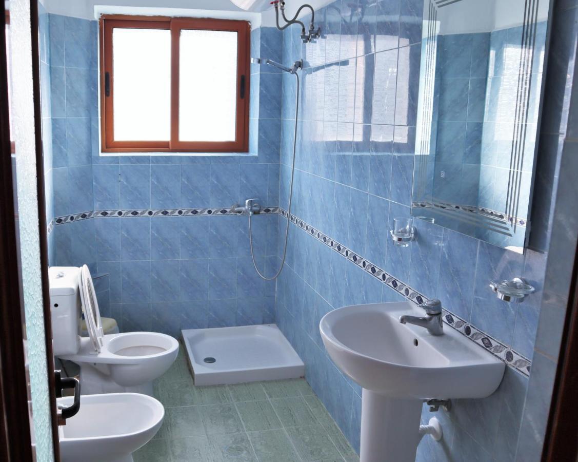 Rei'S Apartment Пермети Экстерьер фото